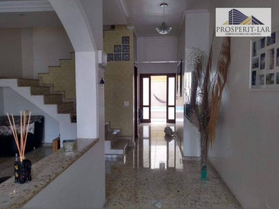 Imagem Sobrado com 3 Quartos à Venda, 305 m² em Jardim Santa Clara - Guarulhos Imagem Sobrado com 3 Quartos à Venda, 305 m² em Jardim Santa Clara - Guarulhos