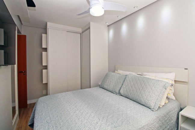 Imagem Apartamento com 2 Quartos à Venda, 52 m² em Santana - Porto Alegre