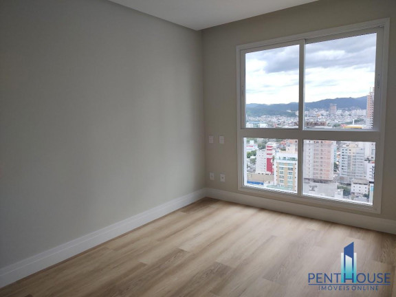 Imagem Apartamento com 3 Quartos à Venda, 140 m² em Centro - Balneário Camboriú Imagem Apartamento com 3 Quartos à Venda, 140 m² em Centro - Balneário Camboriú