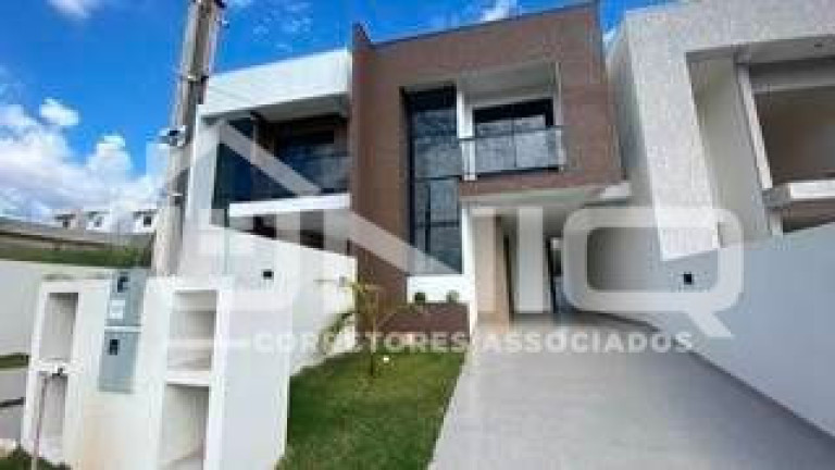 Casa com 2 Quartos à Venda, 87 m² em Fraron - Pato Branco