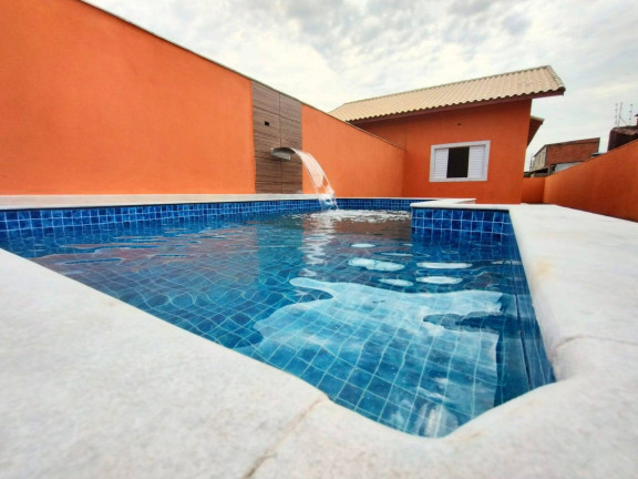 Casa com 2 Quartos à Venda, 180 m² em Itanhaém