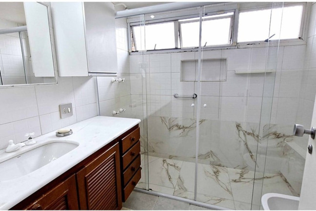 Imagem Imóvel com 3 Quartos à Venda, 201 m² em Real Parque - São Paulo Imagem Imóvel com 3 Quartos à Venda, 201 m² em Real Parque - São Paulo