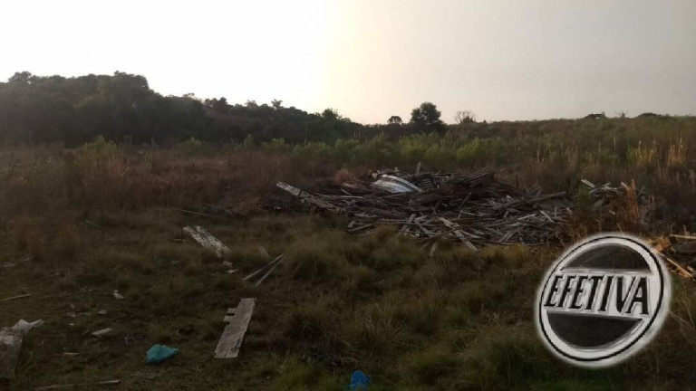 Imagem Terreno à Venda, 5 m² em Thomaz Coelho - Araucária Imagem Terreno à Venda, 5 m² em Thomaz Coelho - Araucária