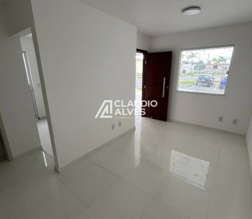 Imagem Casa de Condomínio com 2 Quartos à Venda, 70 m² em Mangabeira - Feira De Santana