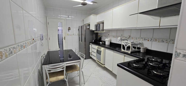 Imagem Apartamento com 4 Quartos à Venda, 165 m² em Guilhermina - Praia Grande