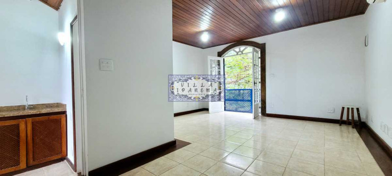 Imagem Casa com 5 Quartos à Venda, 300 m² em Jardim Botânico - Rio De Janeiro Imagem Casa com 5 Quartos à Venda, 300 m² em Jardim Botânico - Rio De Janeiro