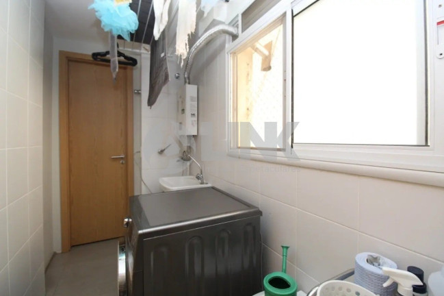 Imagem Apartamento com 3 Quartos à Venda, 105 m² em Passo Da Areia - Porto Alegre