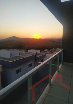 Imagem Casa com 3 Quartos à Venda, 215 m² em Portais (polvilho) - Cajamar