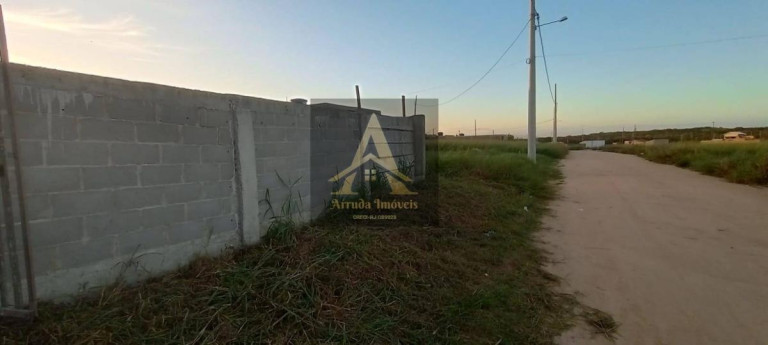 Imagem Terreno à Venda, 250 m² Imagem Terreno à Venda, 250 m²