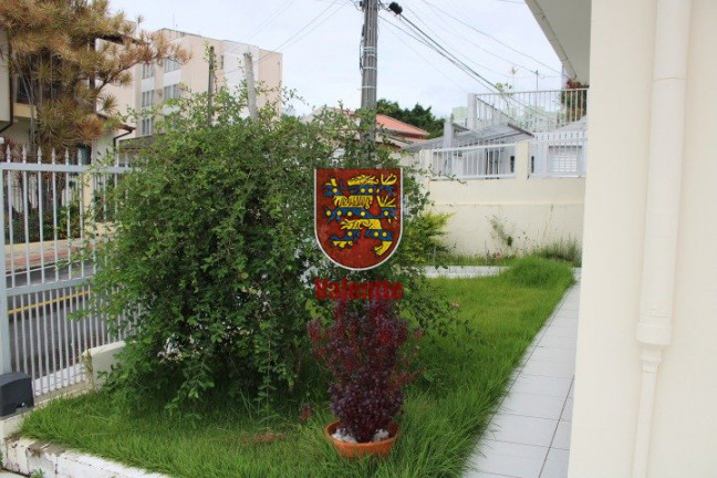 Imagem Casa com 2 Quartos à Venda,  em Capoeiras - Florianópolis