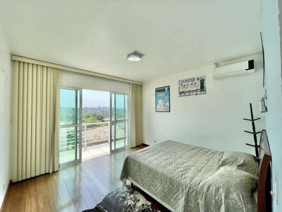 Imagem Casa com 6 Quartos à Venda, 1.200 m² em Golf Village - Carapicuíba Imagem Casa com 6 Quartos à Venda, 1.200 m² em Golf Village - Carapicuíba