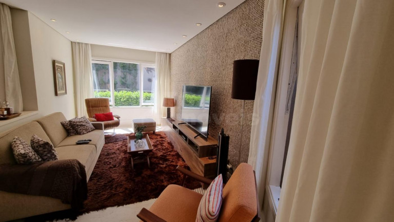 Imagem Casa com 4 Quartos à Venda, 380 m² em Alphaville - Santana De Parnaíba Imagem Casa com 4 Quartos à Venda, 380 m² em Alphaville - Santana De Parnaíba