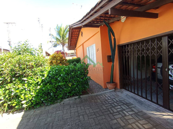 Casa com 3 Quartos à Venda, 822 m² em Centro - Balneário Barra Do Sul