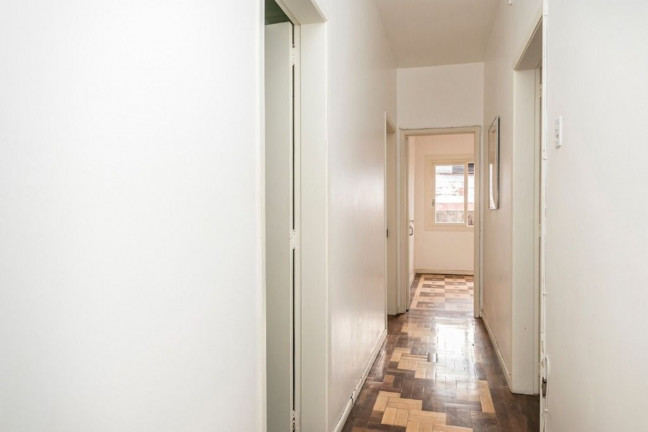 Imagem Imóvel com 3 Quartos à Venda, 123 m² em Azenha - Porto Alegre Imagem Imóvel com 3 Quartos à Venda, 123 m² em Azenha - Porto Alegre