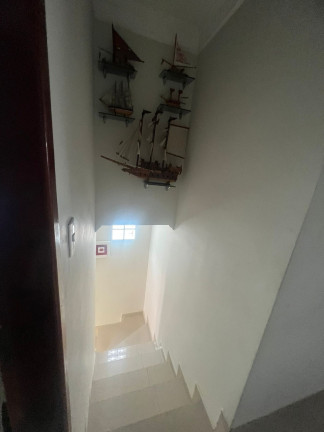Imagem Sobrado com 3 Quartos à Venda, 207 m² em Veloso - Osasco