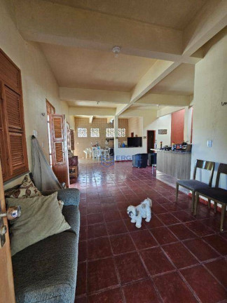Imagem Casa com 4 Quartos à Venda, 720 m² em Zona Rural - Cascavel Imagem Casa com 4 Quartos à Venda, 720 m² em Zona Rural - Cascavel