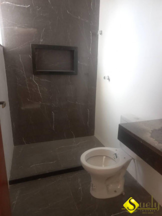 Imagem Casa com 2 Quartos à Venda,  em Itaipuaçu - Maricá