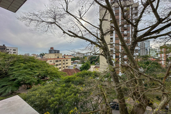 Imagem Apartamento com 3 Quartos à Venda, 94 m² em Petrópolis - Porto Alegre Imagem Apartamento com 3 Quartos à Venda, 94 m² em Petrópolis - Porto Alegre