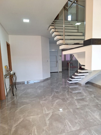 Imagem Sobrado com 4 Quartos para Alugar, 180 m² em Residencial Terras Do Vale - Caçapava Imagem Sobrado com 4 Quartos para Alugar, 180 m² em Residencial Terras Do Vale - Caçapava