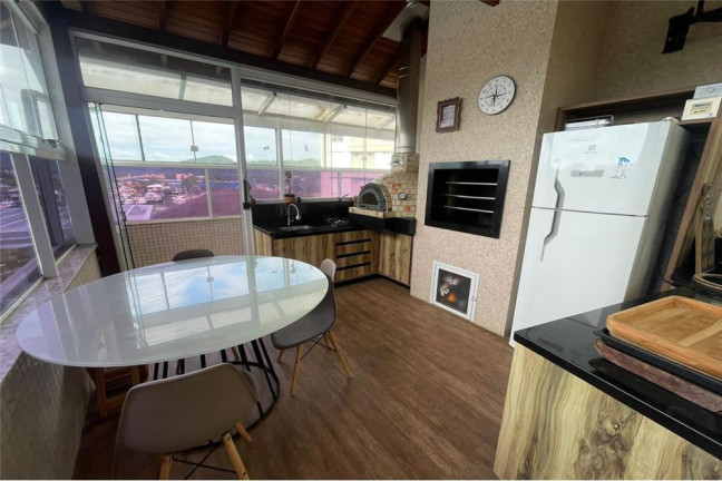 Imagem Apartamento com 3 Quartos à Venda, 310 m² em Centro - Balneário Camboriú Imagem Apartamento com 3 Quartos à Venda, 310 m² em Centro - Balneário Camboriú