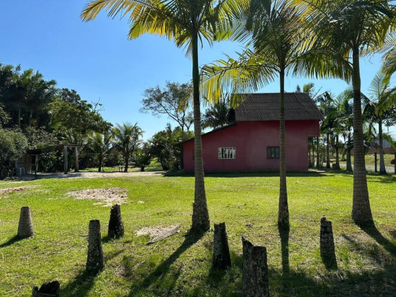 Imagem Casa com 2 Quartos à Venda, 160 m² em Centro - Balneário Barra Do Sul Imagem Casa com 2 Quartos à Venda, 160 m² em Centro - Balneário Barra Do Sul