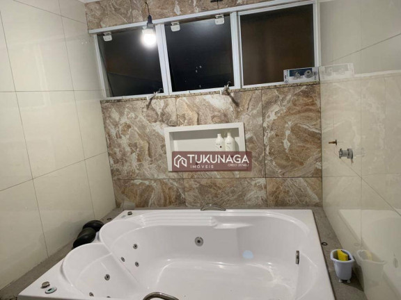 Imagem Sobrado com 4 Quartos à Venda, 325 m² em Jardim Adriana - Guarulhos Imagem Sobrado com 4 Quartos à Venda, 325 m² em Jardim Adriana - Guarulhos