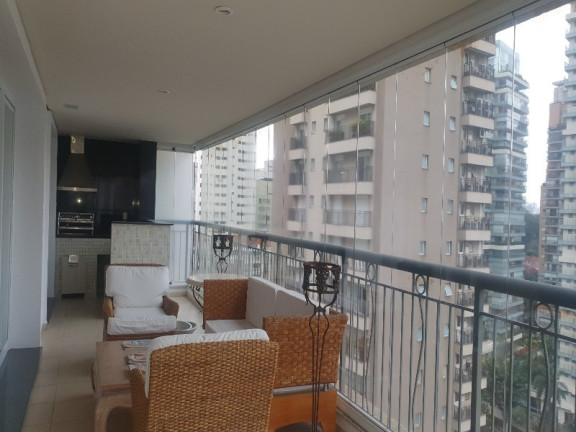 Imagem Imóvel com 4 Quartos para Alugar, 226 m² em Vila Nova Conceição - São Paulo