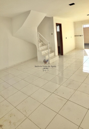 Imagem Sobrado com 3 Quartos à Venda, em Cidade Industrial - Curitiba Imagem Sobrado com 3 Quartos à Venda, em Cidade Industrial - Curitiba