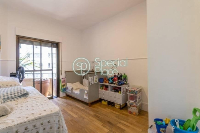 Imagem Apartamento com 2 Quartos à Venda, 250 m² em Moema Pássaros - São Paulo