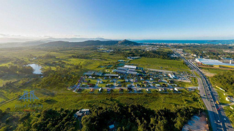 Imagem Terreno à Venda, 360 m² em Canasvieiras - Florianópolis Imagem Terreno à Venda, 360 m² em Canasvieiras - Florianópolis