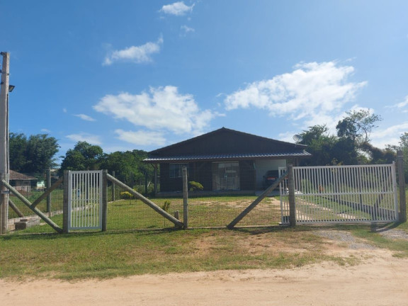 Imóvel com 2 Quartos à Venda,  em Campo Duna - Garopaba