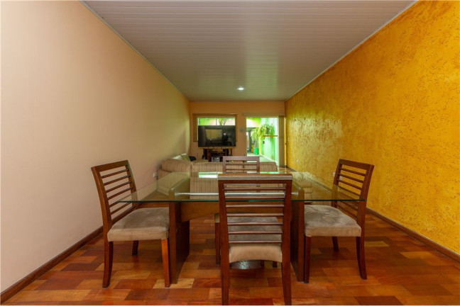 Imagem Casa com 3 Quartos à Venda,  em Vila Carrão - São Paulo