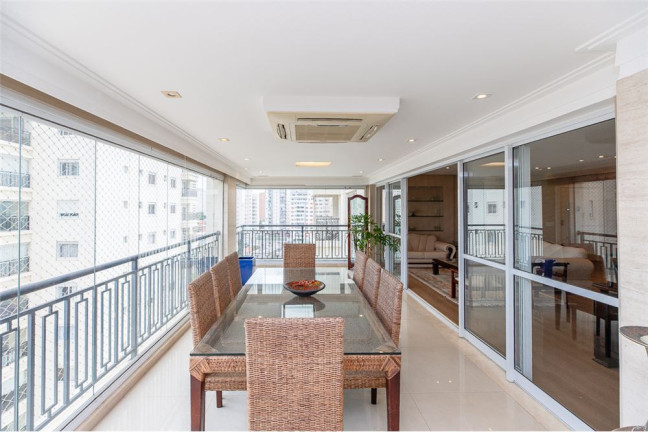 Imagem Apartamento com 4 Quartos à Venda, 276 m² em Aclimação - São Paulo