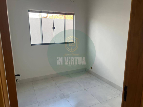 Imagem Casa à Venda, em Jardim Universitário - Cuiabá Imagem Casa à Venda, em Jardim Universitário - Cuiabá