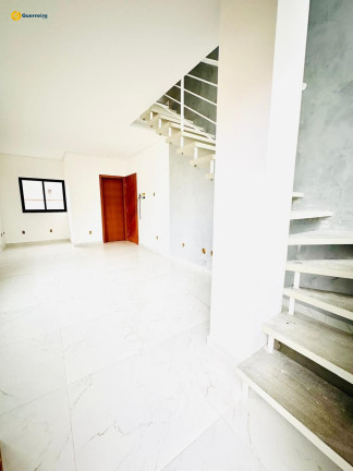 Imagem Sobrado com 2 Quartos à Venda, em Bela Vista - Palhoça Imagem Sobrado com 2 Quartos à Venda, em Bela Vista - Palhoça