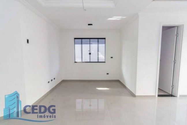 Imagem Casa de Condomínio com 3 Quartos à Venda, 105 m² em Xaxim - Curitiba