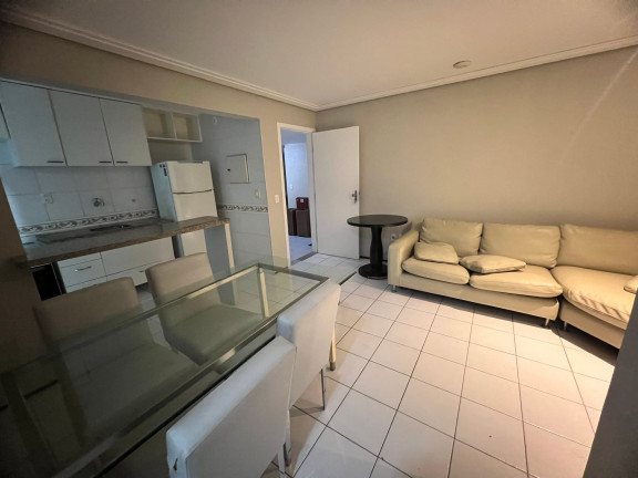 Imagem Apartamento com 3 Quartos para Alugar, 70 m² em Meireles - Fortaleza