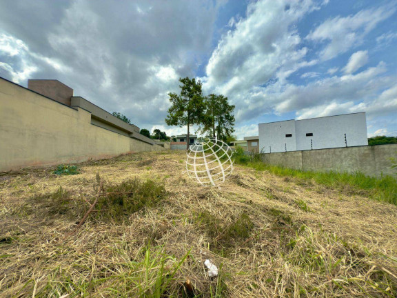 Terreno à Venda, 672 m² em Jardim Do Lago - Atibaia