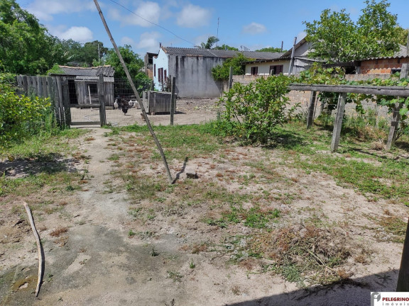 Casa com 2 Quartos à Venda, 70 m² em Centro - Tapes
