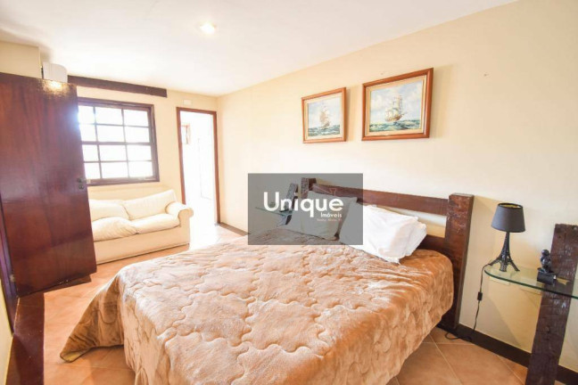 Imagem Casa com 11 Quartos à Venda, 1.500 m² em Ferradura - Armação Dos Búzios Imagem Casa com 11 Quartos à Venda, 1.500 m² em Ferradura - Armação Dos Búzios