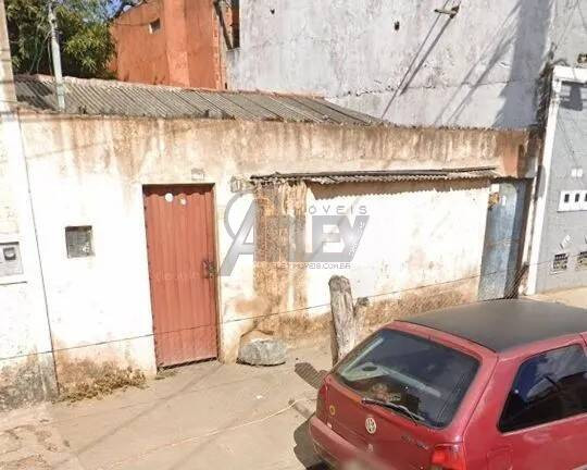 Terreno à Venda, 210 m² em Major Prates - Montes Claros