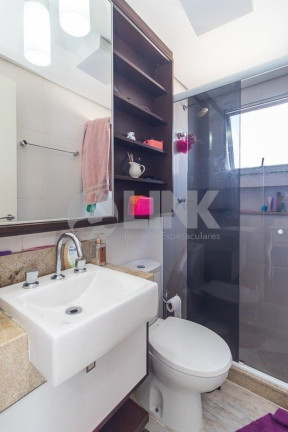 Imagem Apartamento com 2 Quartos à Venda, 66 m² em Rio Branco - Porto Alegre