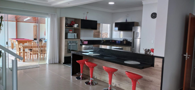 Imagem Casa de Condomínio com 3 Quartos à Venda, 256 m² em Bairro Do Grama - Caçapava Imagem Casa de Condomínio com 3 Quartos à Venda, 256 m² em Bairro Do Grama - Caçapava