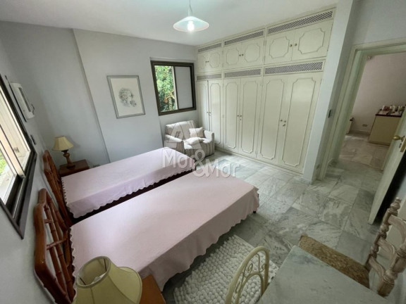 Imagem Apartamento com 4 Quartos à Venda, 240 m² em Pitangueiras - Guarujá