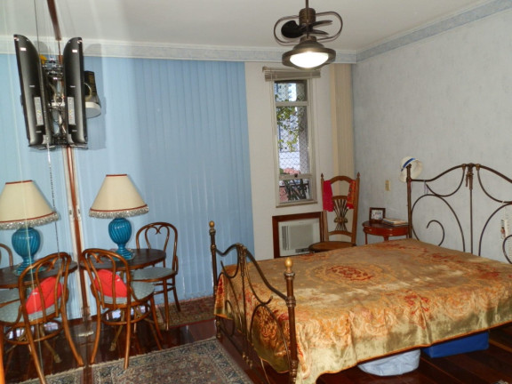 Imagem Apartamento com 2 Quartos à Venda, 250 m² em Icaraí - Niterói