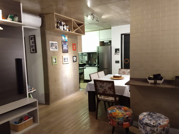 Imagem Imóvel com 2 Quartos à Venda, 70 m² em Interlagos - São Paulo