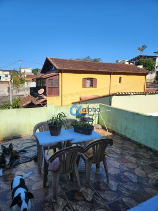 Imagem Casa com 6 Quartos à Venda, 80 m² em Mosela - Petrópolis Imagem Casa com 6 Quartos à Venda, 80 m² em Mosela - Petrópolis