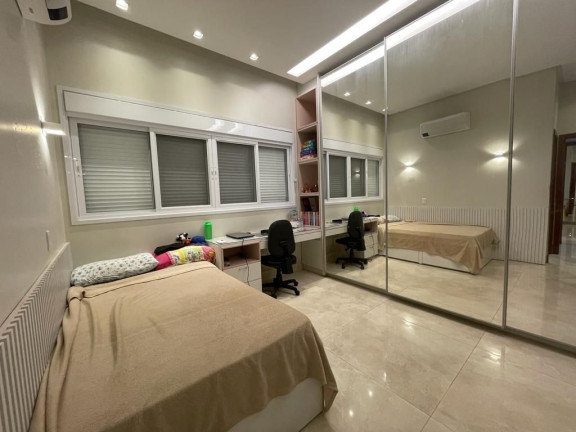 Imagem Casa com 4 Quartos à Venda, 240 m² em Condomínio Do Lago - Goiânia Imagem Casa com 4 Quartos à Venda, 240 m² em Condomínio Do Lago - Goiânia