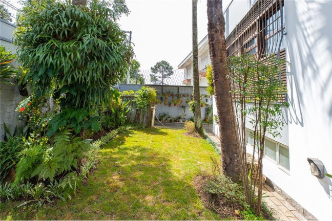 Imagem Casa com 4 Quartos à Venda, 384 m² em Jardim Marajoara - São Paulo Imagem Casa com 4 Quartos à Venda, 384 m² em Jardim Marajoara - São Paulo