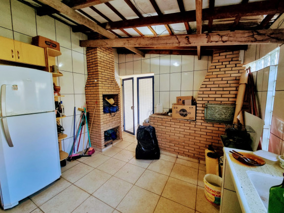 Imagem Chácara com 6 Quartos à Venda, 370 m² em Pedro Leme - Roseira Imagem Chácara com 6 Quartos à Venda, 370 m² em Pedro Leme - Roseira